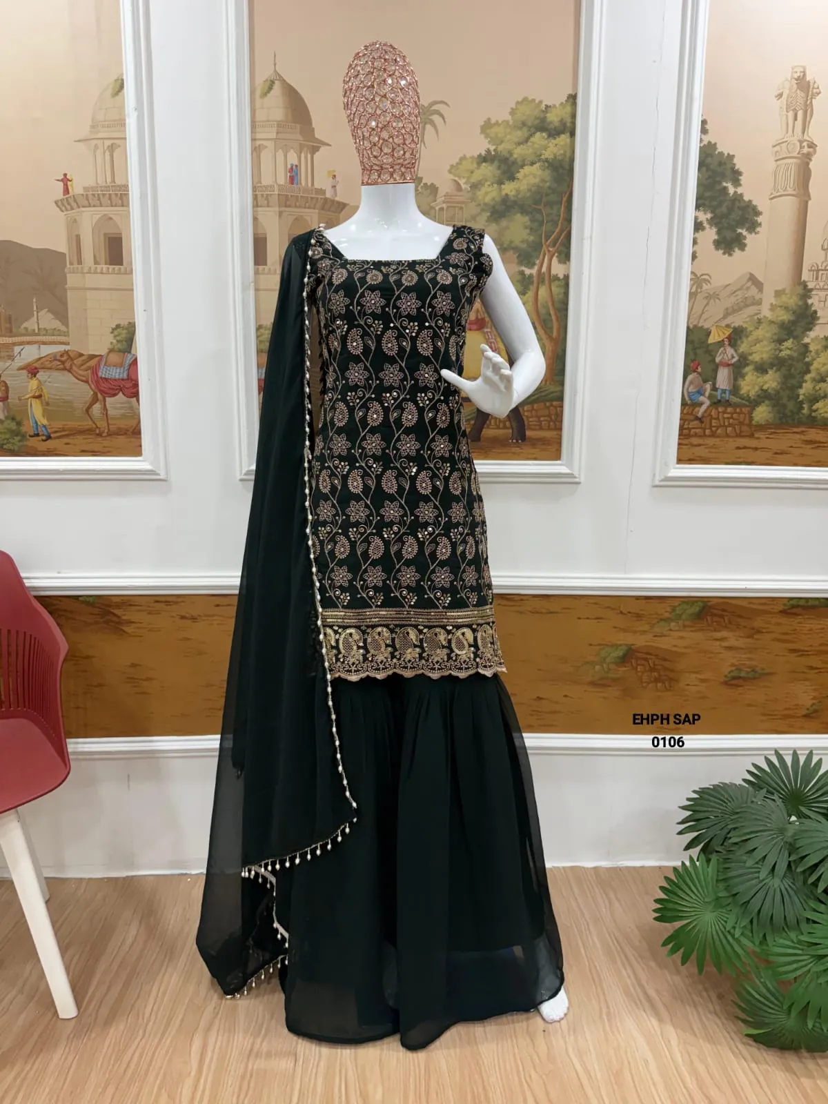 FRONT & BACK EMBROIDERY WORK WITH FANCY LACE & Kurti Palazzo Set with Dupatta